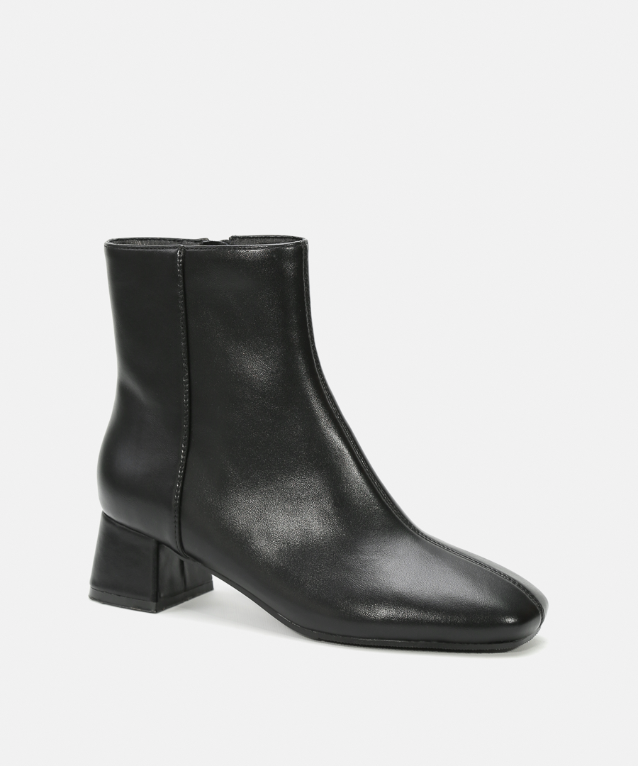 Botines punta cuadrada